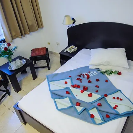Perla Mamaia Beach 3*
