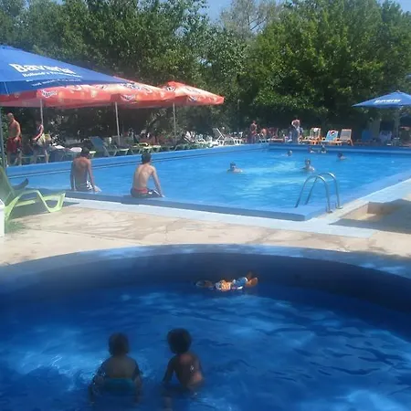 Perla Mamaia Beach Hotel 3*